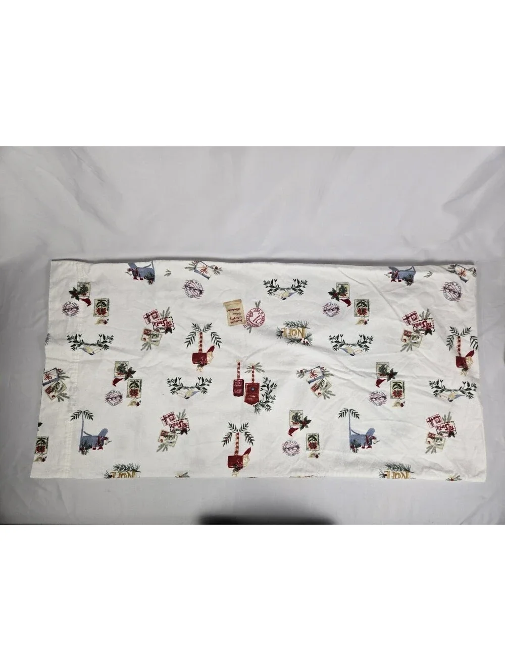 Garnet Hill Christmas Pillowcases King 21x40 Set Of 2